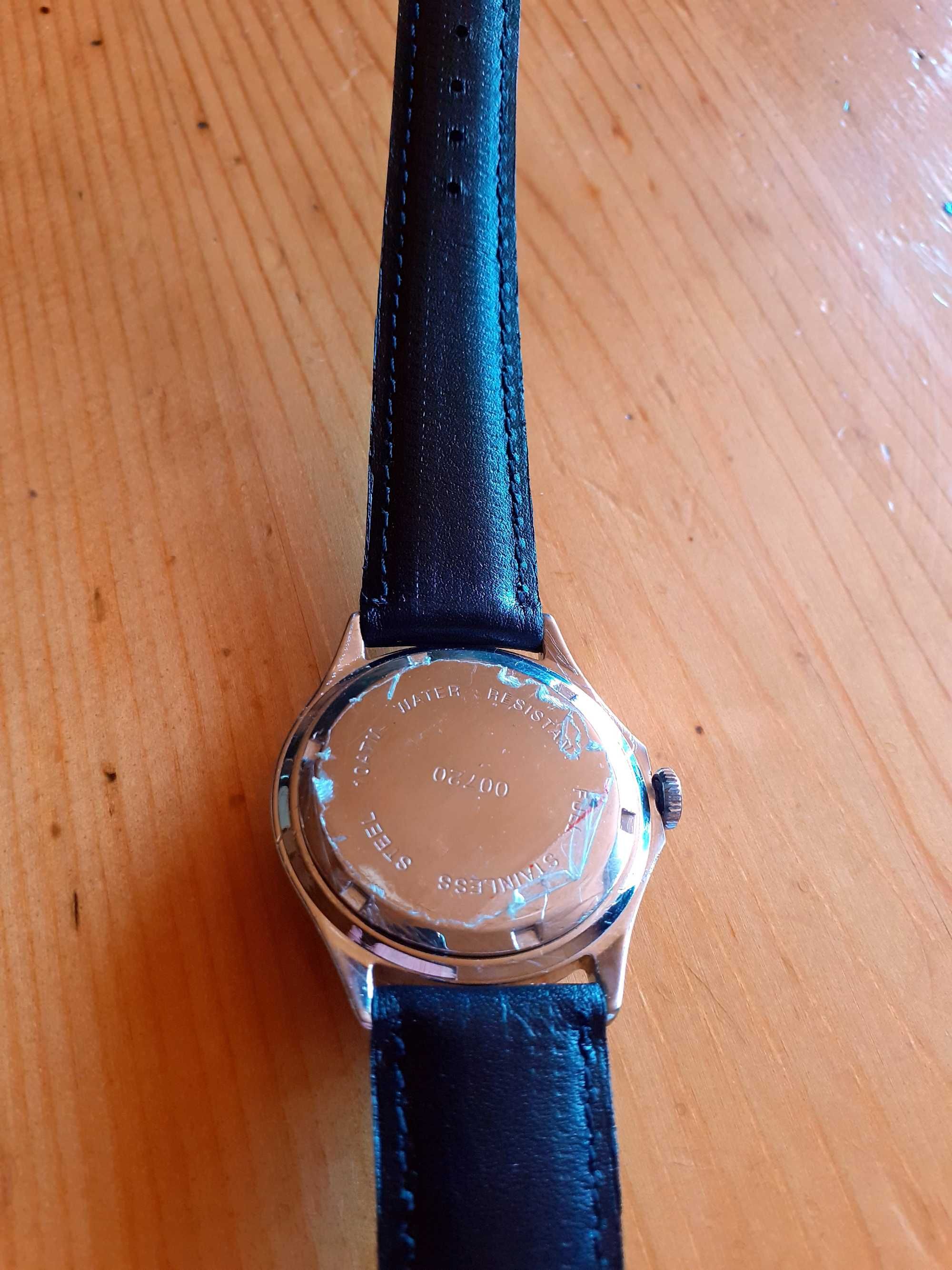 Чисто НОВ ADORA Lux Watch -Швейцарски механичен неизползван