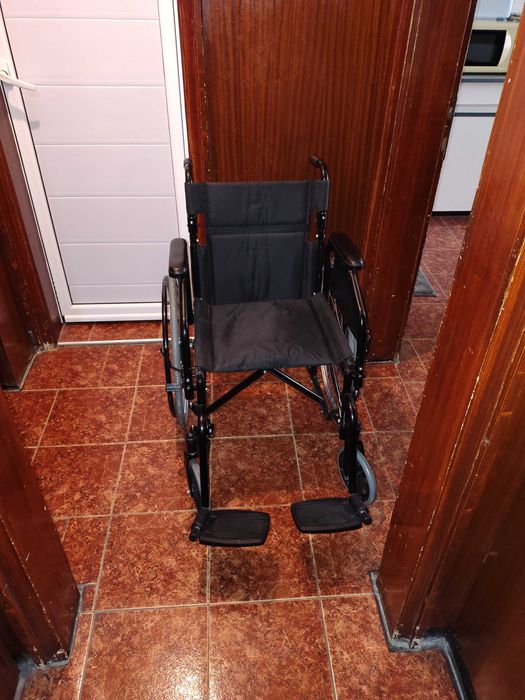 инвалидна количка