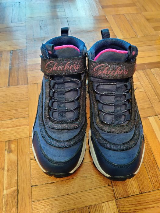 Ghete sketches impermeabile