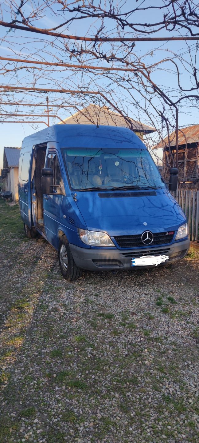 Vând Mercedes Transporter Mixt