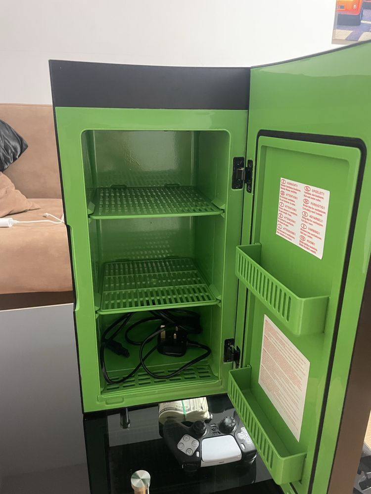 mini frigider xbox