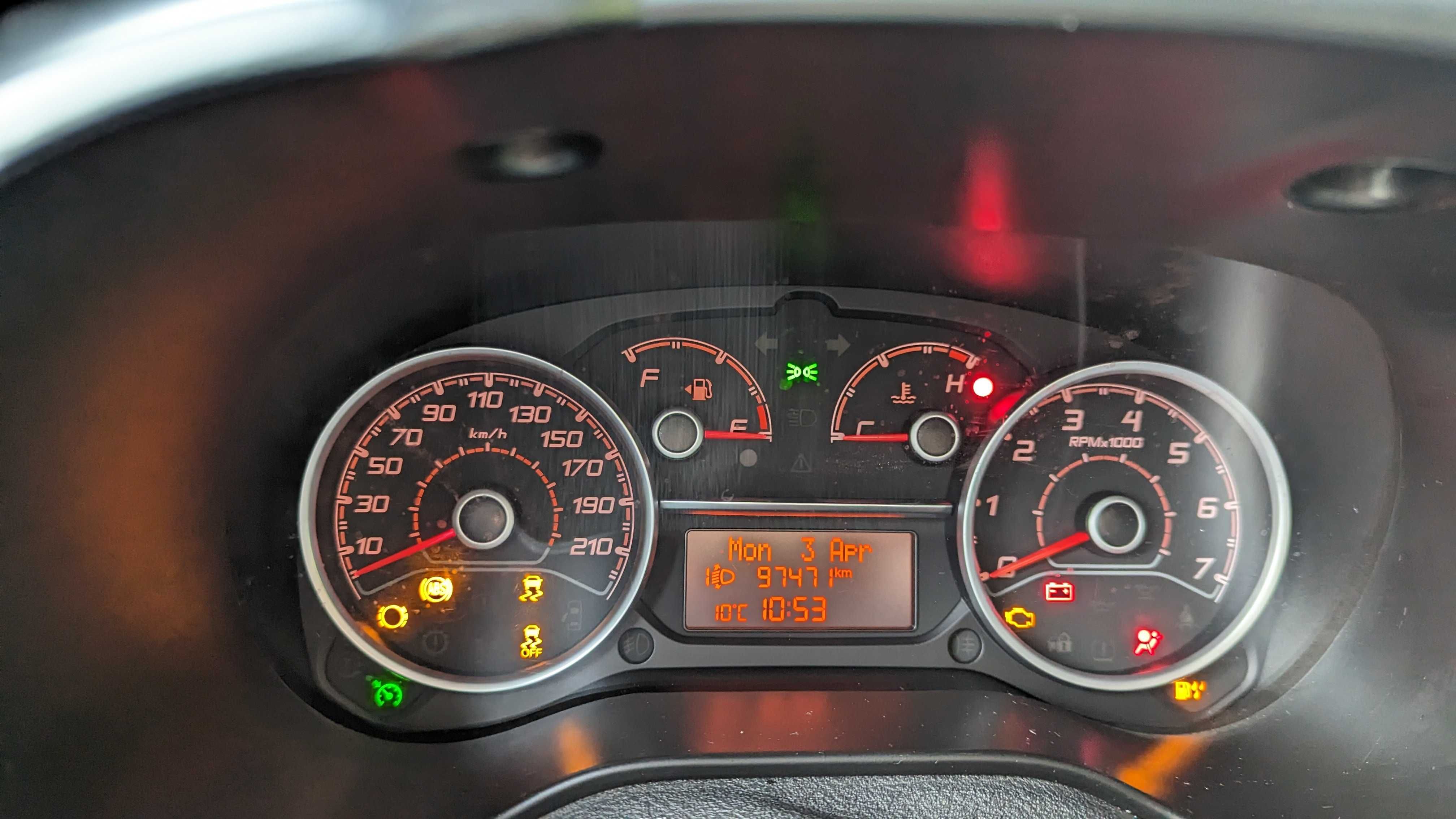 Fiat Doblo Combi 1.3 Mjet, merge excelent