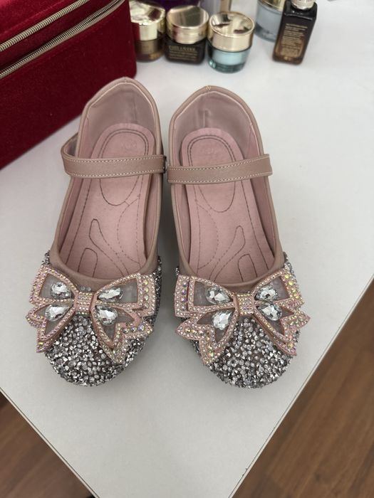 Туфли для девочки