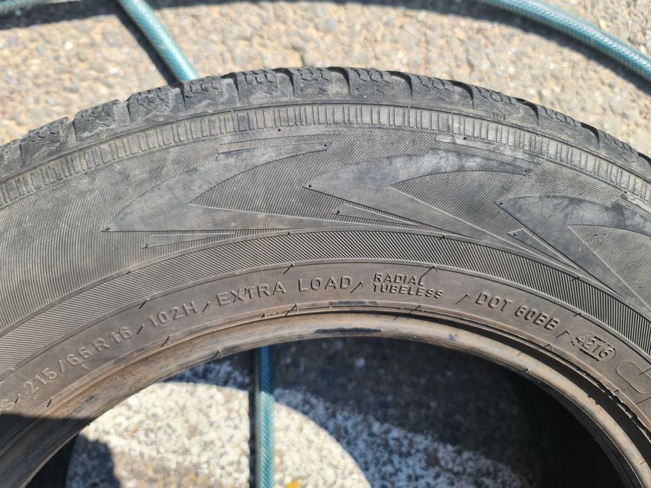 4 Jante tabla 5 prezoane 16, ET50 si 2 Nokian anv ms 215/65/R16