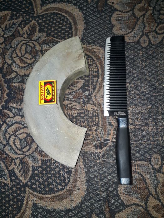 Продам наждачный камень.