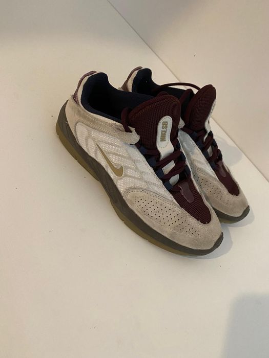 Vând adidasi nike mărimea 36 purtați de câteva ori