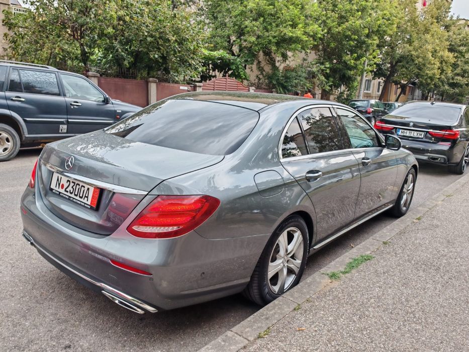 Vand roti Mercedes pe 17" 225/55/17 provenite de pe Mercedes W213