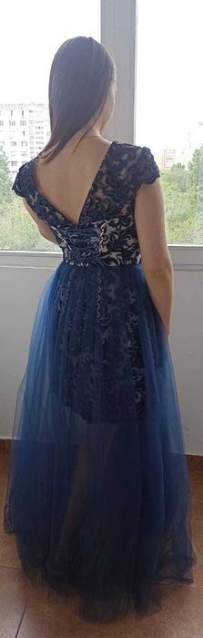 Vand rochie de ocazie, marimea M