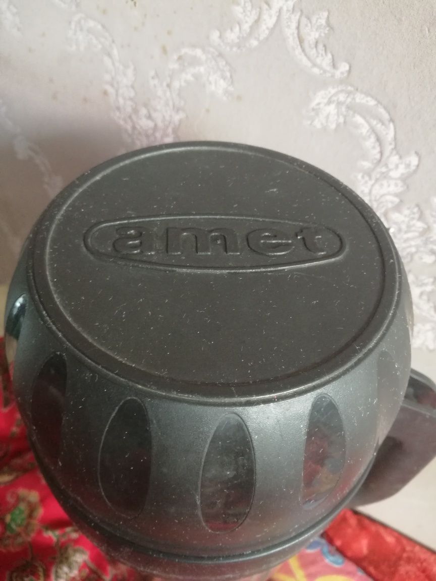 Продам    термос