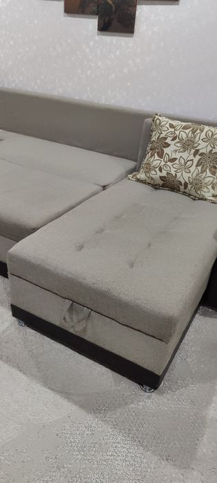 Уголок мягкий для гостиной