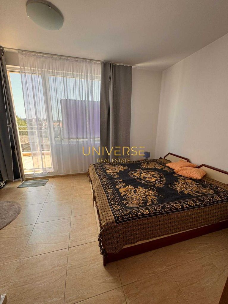 Продава се Двустаен апартамент в к.к. Слънчев бряг - 81 кв.м за 889 €/кв.м - Снимка #4