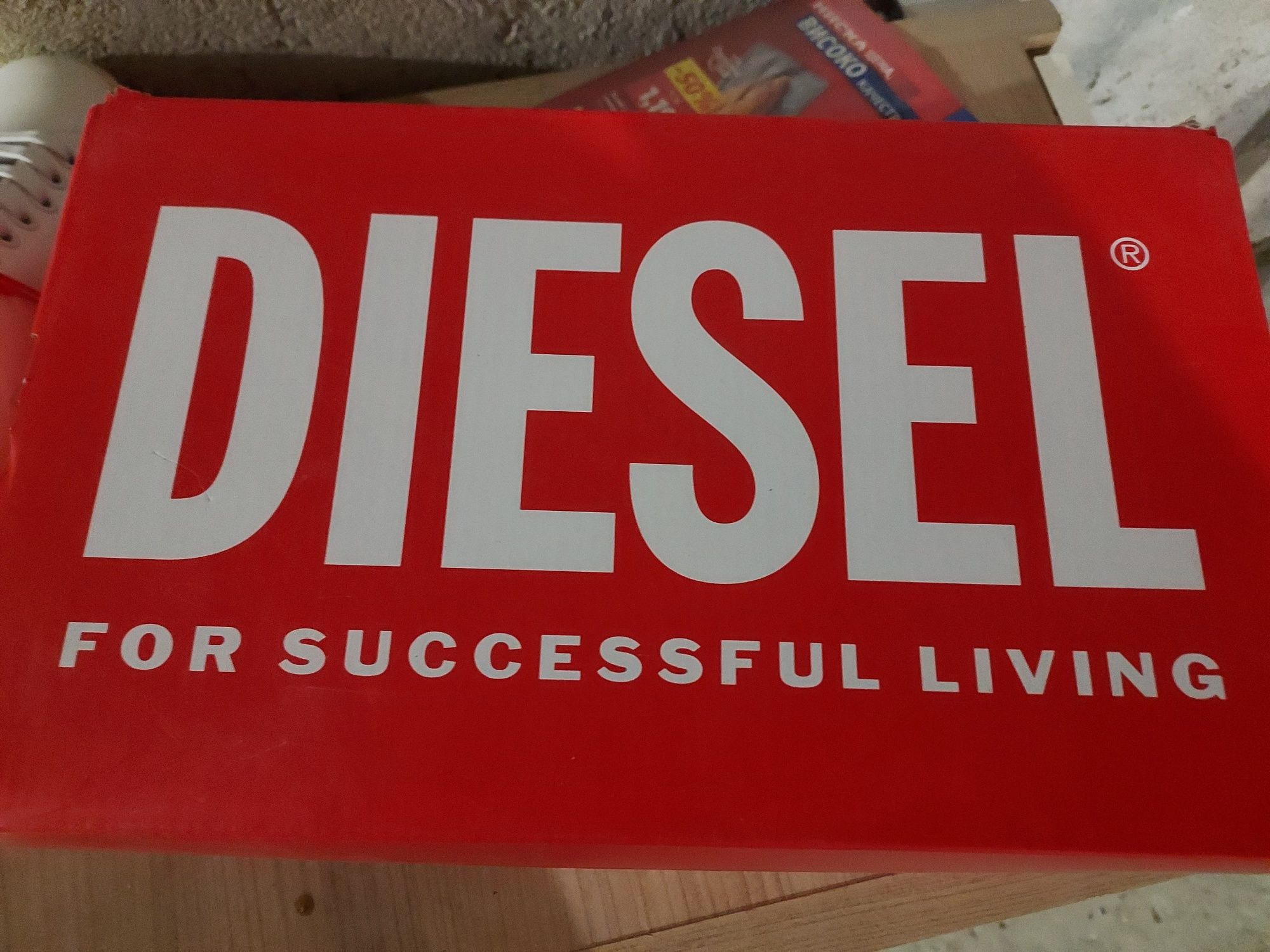Diesel, Спортни обувки Athene от кожа и еко кожа, Слонова кост, 38
