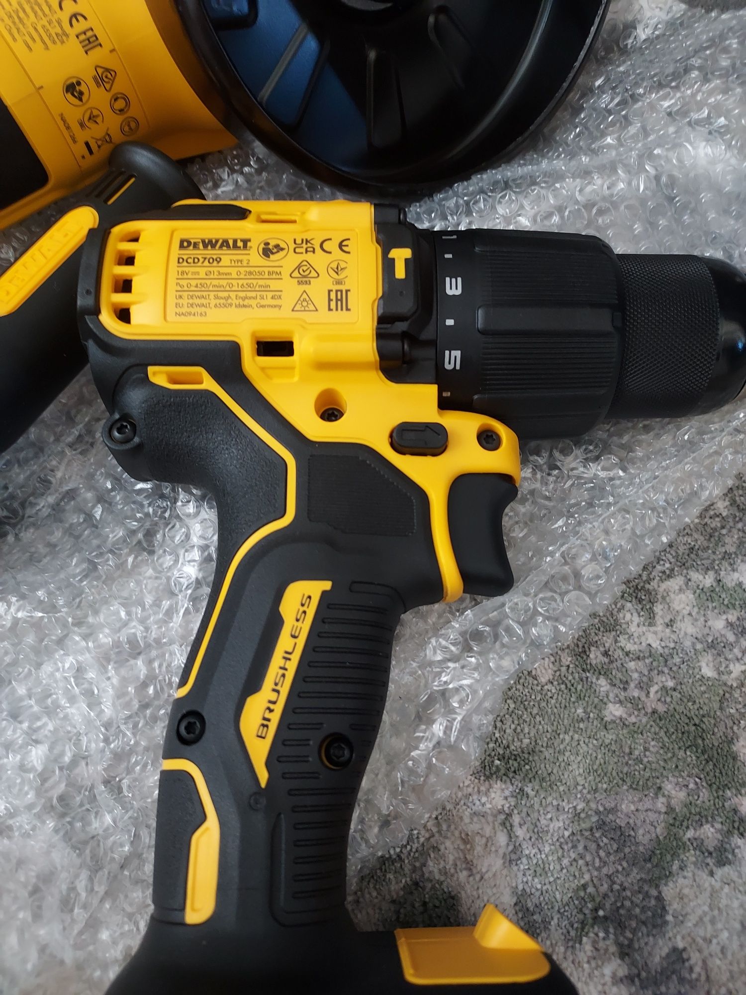 Set  DeWalt DCG405 și DCD709