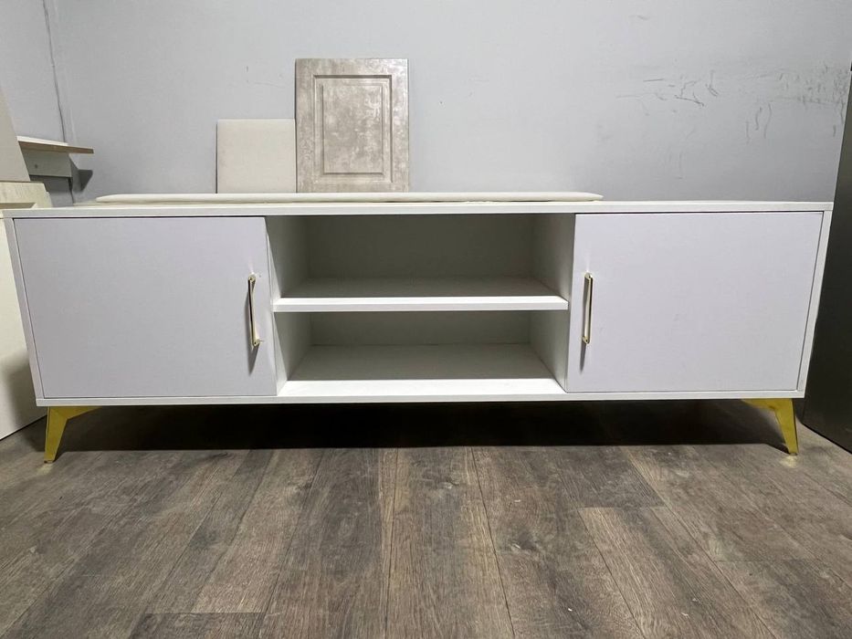 Пад тв тумба свет белие 1.60 см 53см 40см