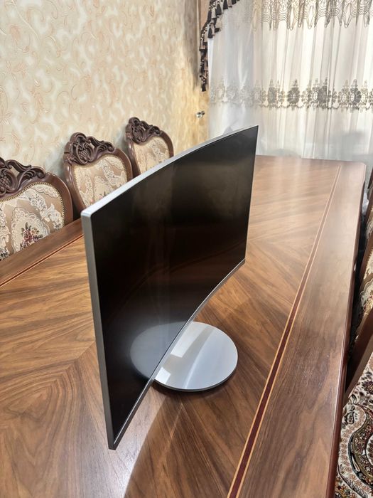 Продаётся монитор