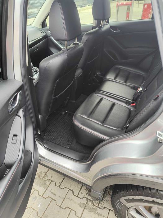 Vând Mazda cx5 mai multe detalii la Nr de telefon
