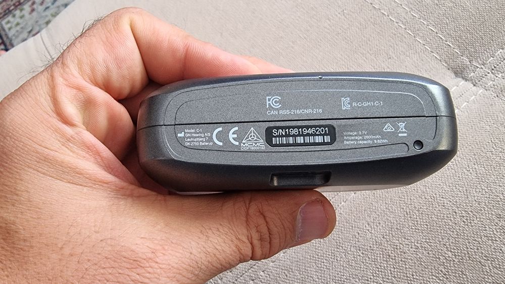 Aparate auditive Resound cu dock de incarcare wireless - Oticon More 1