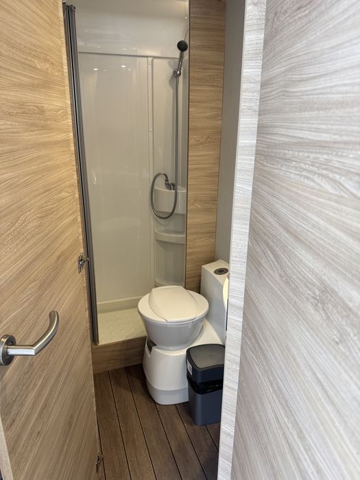 Inchirieri autorulote camper van-uri