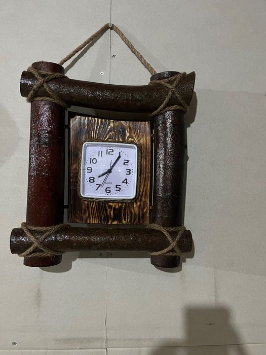 Ceasuri rustice realizate manual