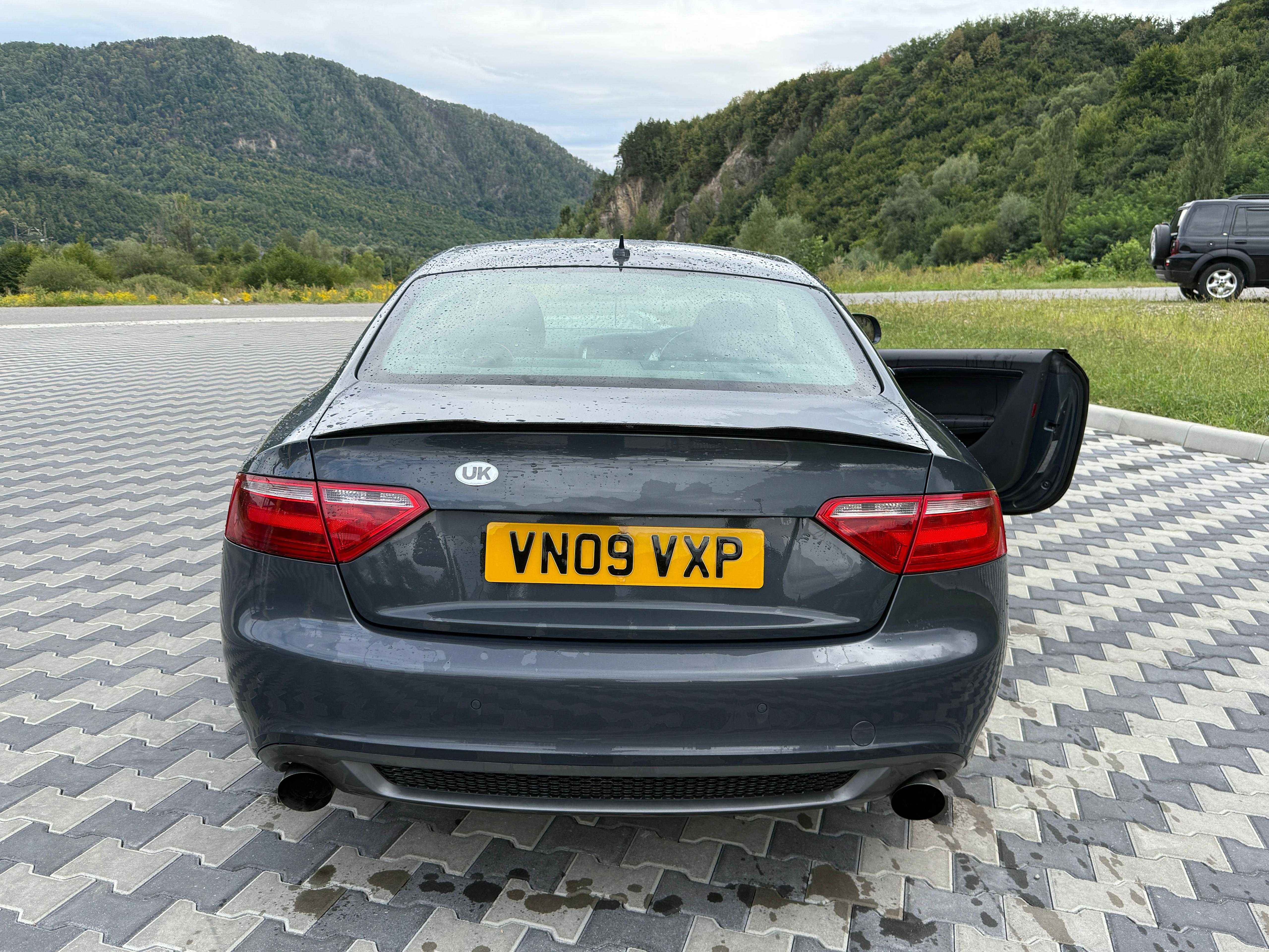 Audi A5 2.7 TDI Automat S-Line – 2010