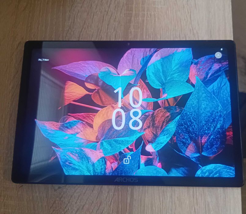Таблет Archos Чисто нов