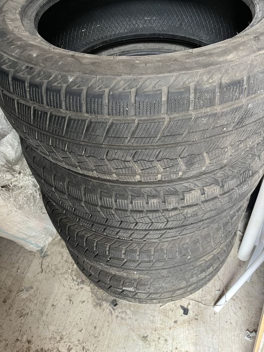 Покрышки шины 17 камри