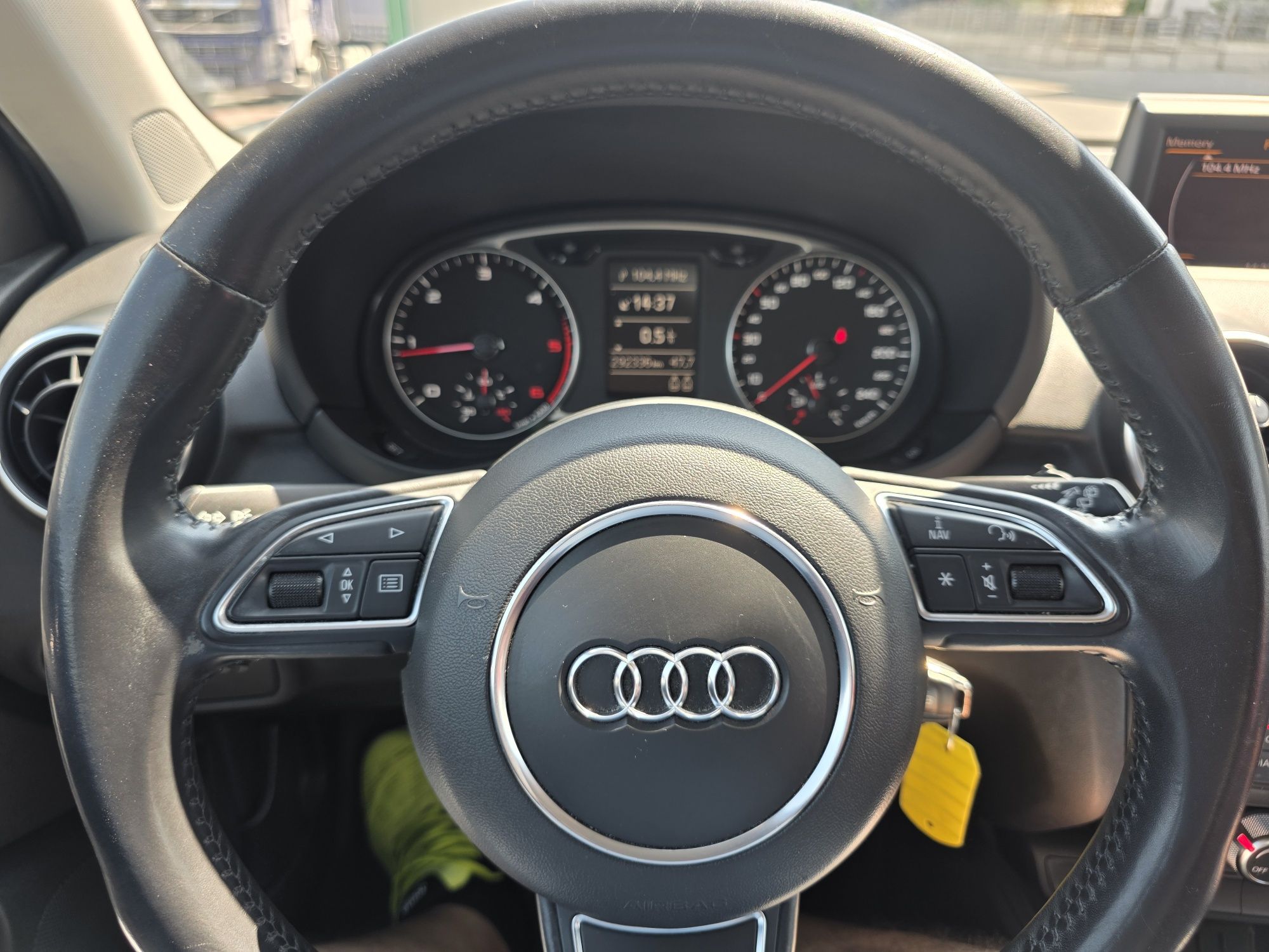 Vand AUDI A1 ,2012, 1,6 TDI stare perfectă!