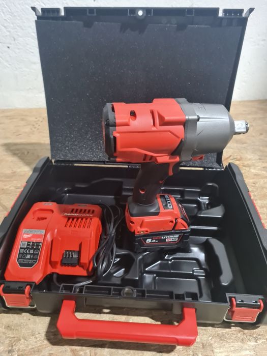 Impact cu patrat 3/4 Milwaukee M18 ONEFHIW34 pentru utilaje 2050Nm