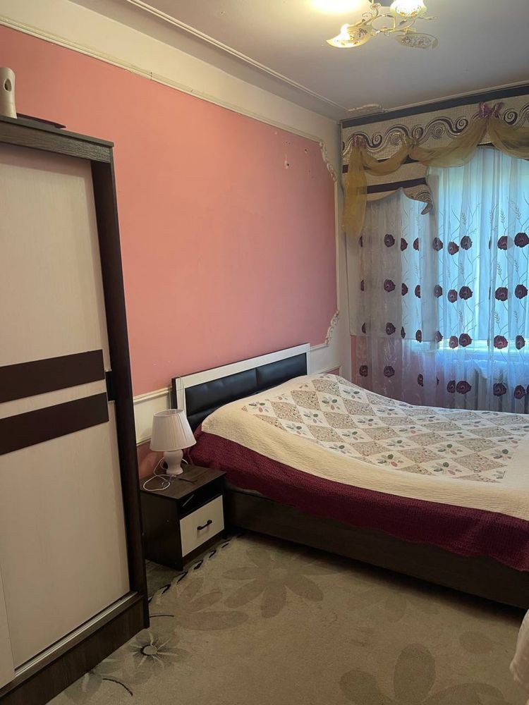 Продается 4 комнатная квартира