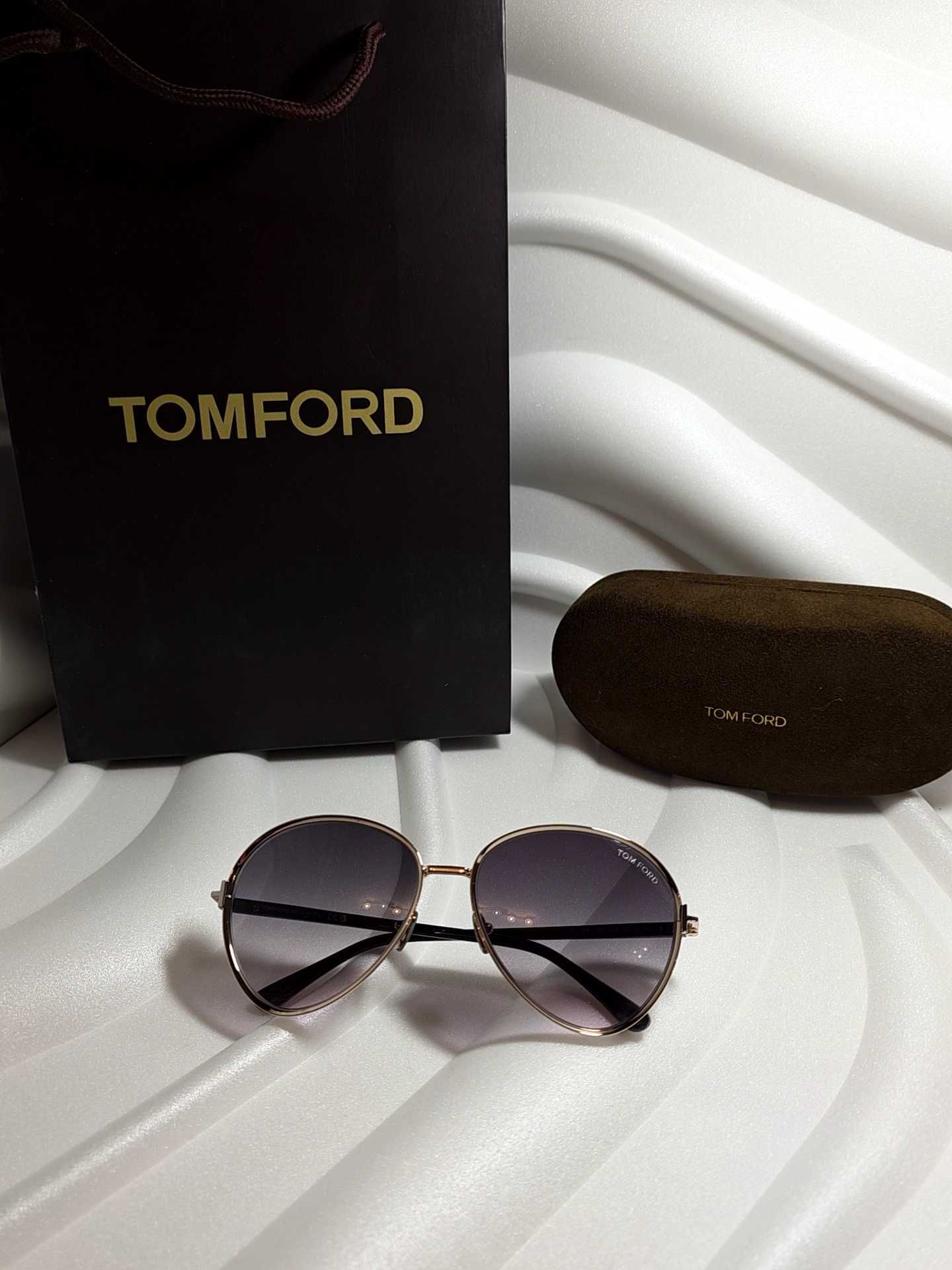 Унисекс оригинални слънчеви очила Tom Ford
