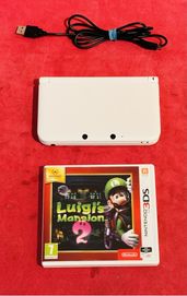 Nintendo 3DS XL с хак и 64гб. карта с игри