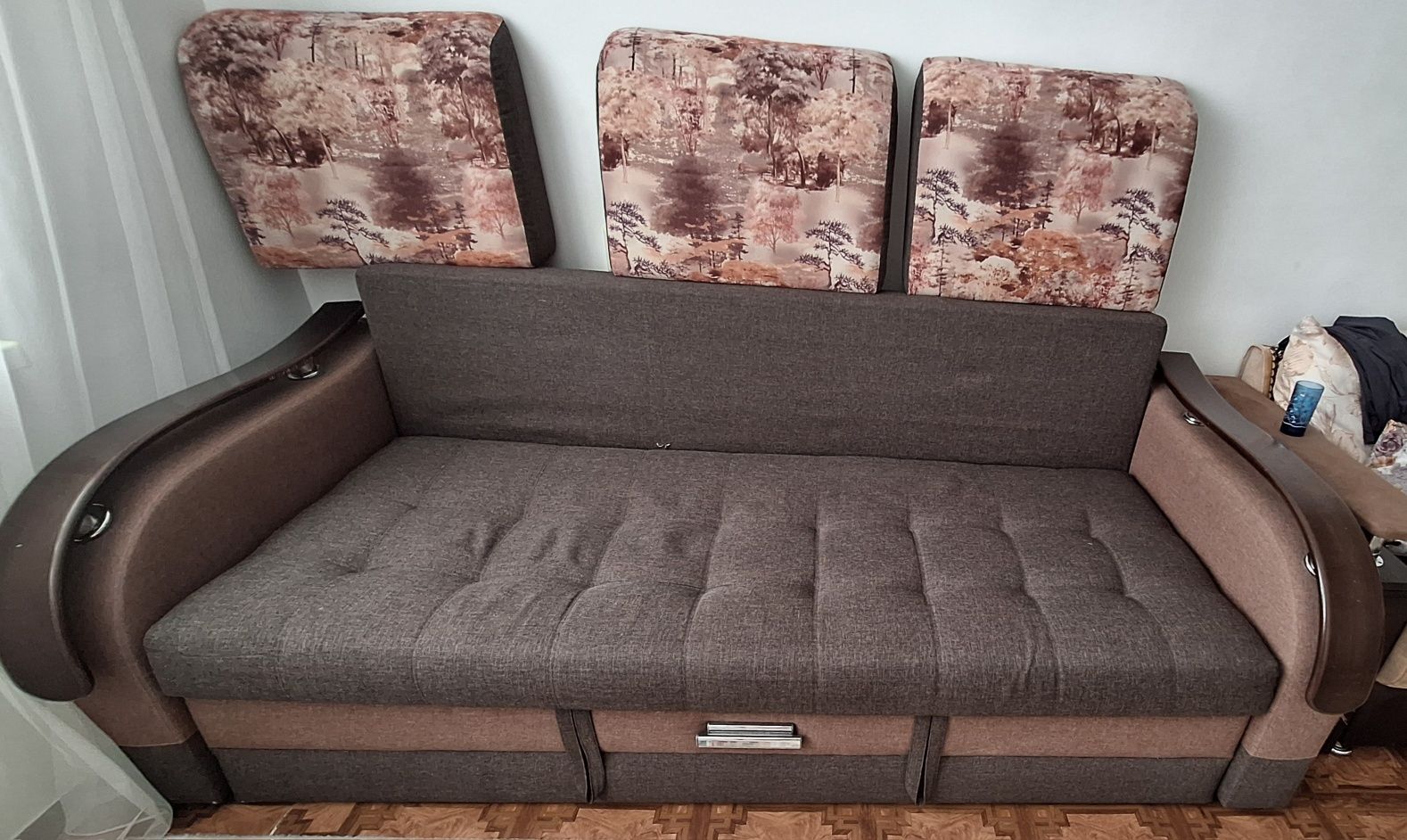 Продам диван б/у