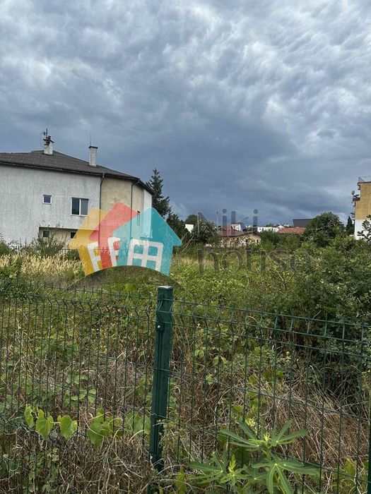Парцел в Варна-м-т Траката площ 640 цена 135000