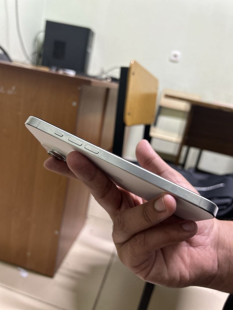 I phone 16 pro max