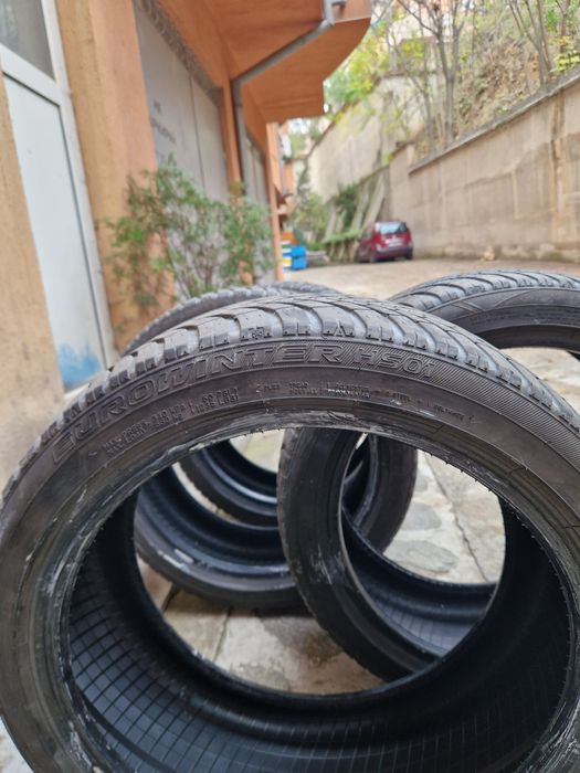 Зимни гуми Falken eurowinter hs01 205 45 R17