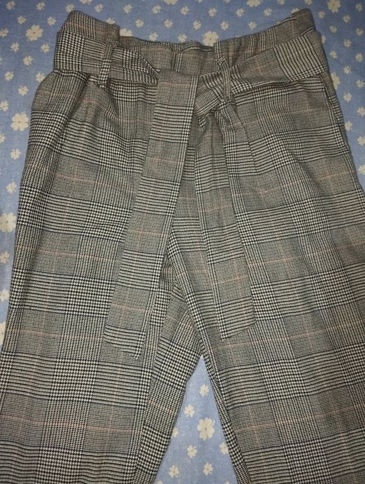 Pantaloni noi Only fini și căldurosi
