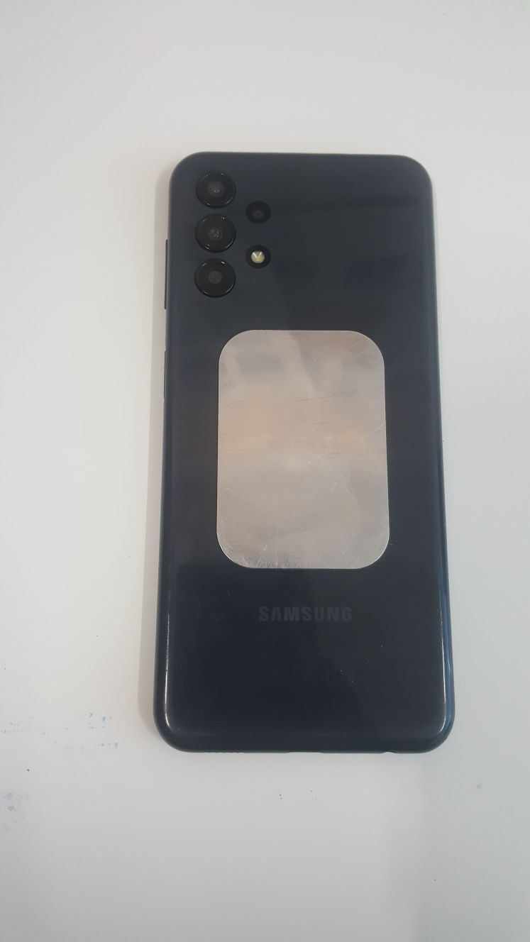 Samsung a13 продаю