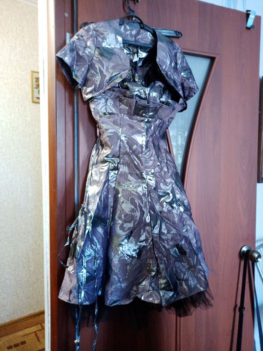 Сарафан с накидкой 44 размер серебристый пойдет на выпускной вечер