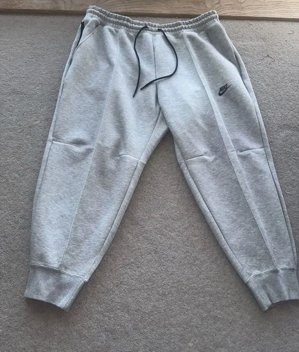 Nike Tech Fleece дамски