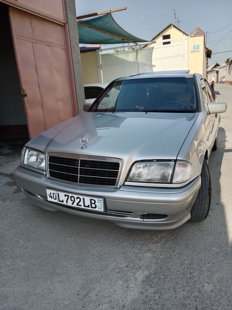 Машина Mersedes W 202 нархи 6500 д.