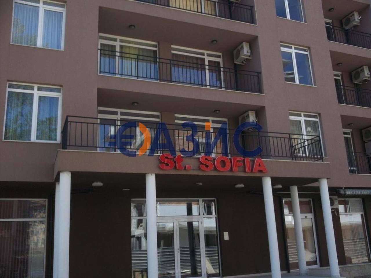 Продава се Едностаен апартамент в к.к. Слънчев бряг - 55 кв.м за 1000 €/кв.м - Снимка #10