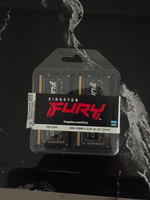 DDR4 ноутбучная 2 плашки по 8гб 16 гб