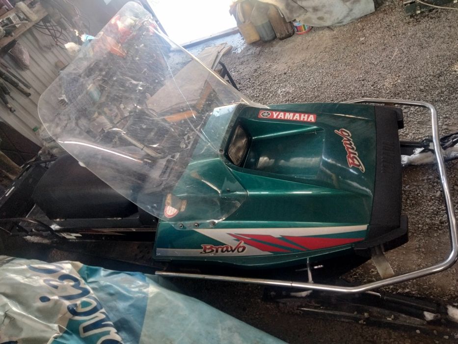 Снегоход Ямаха браво.