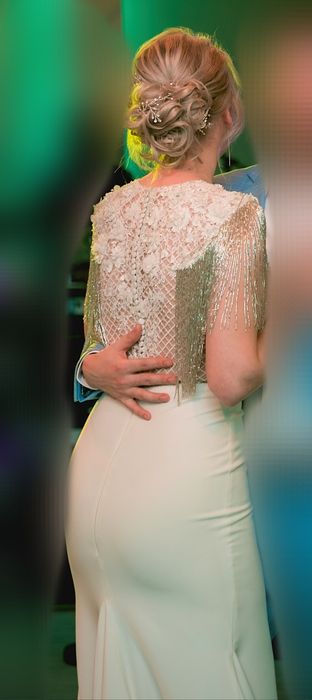 Vând rochie de mireasa, capa și voal