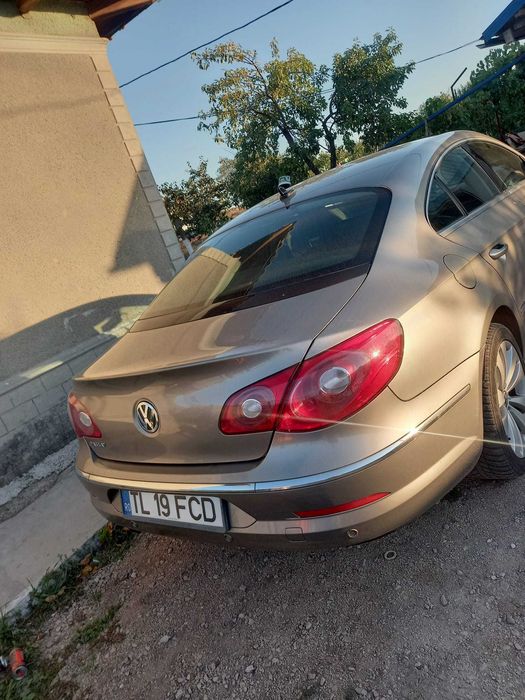 Vând vw passat cc