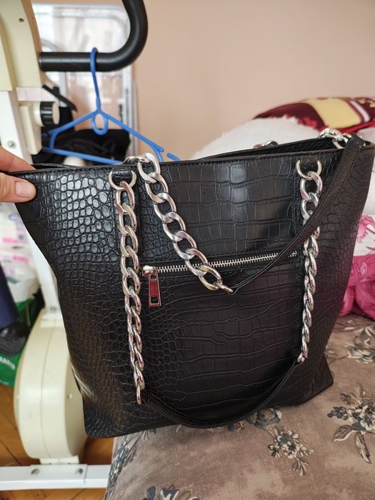 Geanta dama nou de umăr