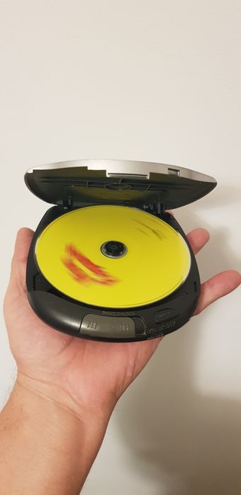 Cd player  Panasonic SL-S650 Made in Japan