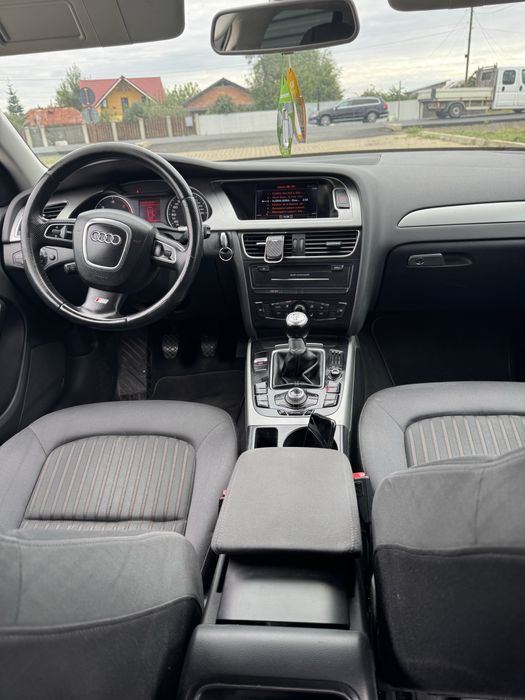 Audi A4 B8/2.0 tdi /Bi~xenon /Led /E 5