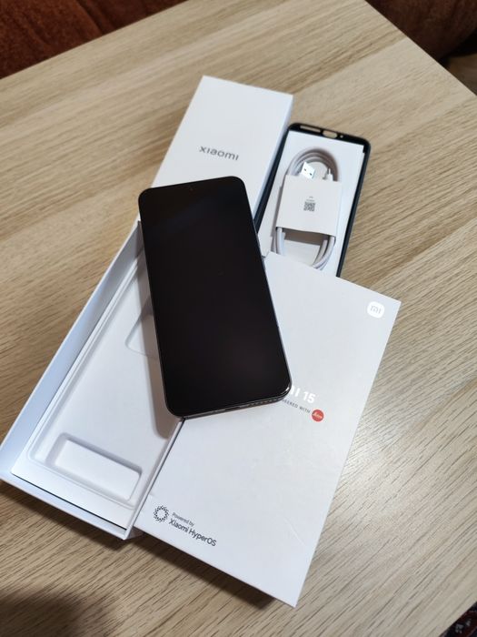 Xiaomi 15 Черен 12/256GB