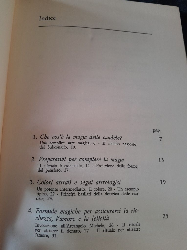 RAR carte vraji Magia lumanarilor ritualuri lumanari colectie italiana